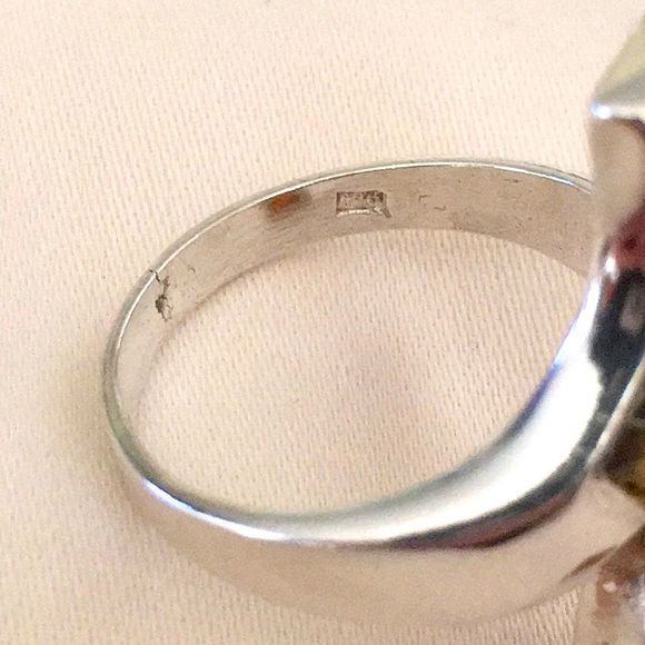 VINTAGE Amber Sterling Silver Bypass Ring Sz 9-1/2 - Picture 6 of 9